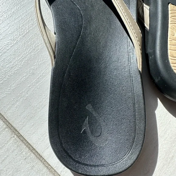 OluKai Women's Black and Gold Flip Flops - Picture 7 of 7